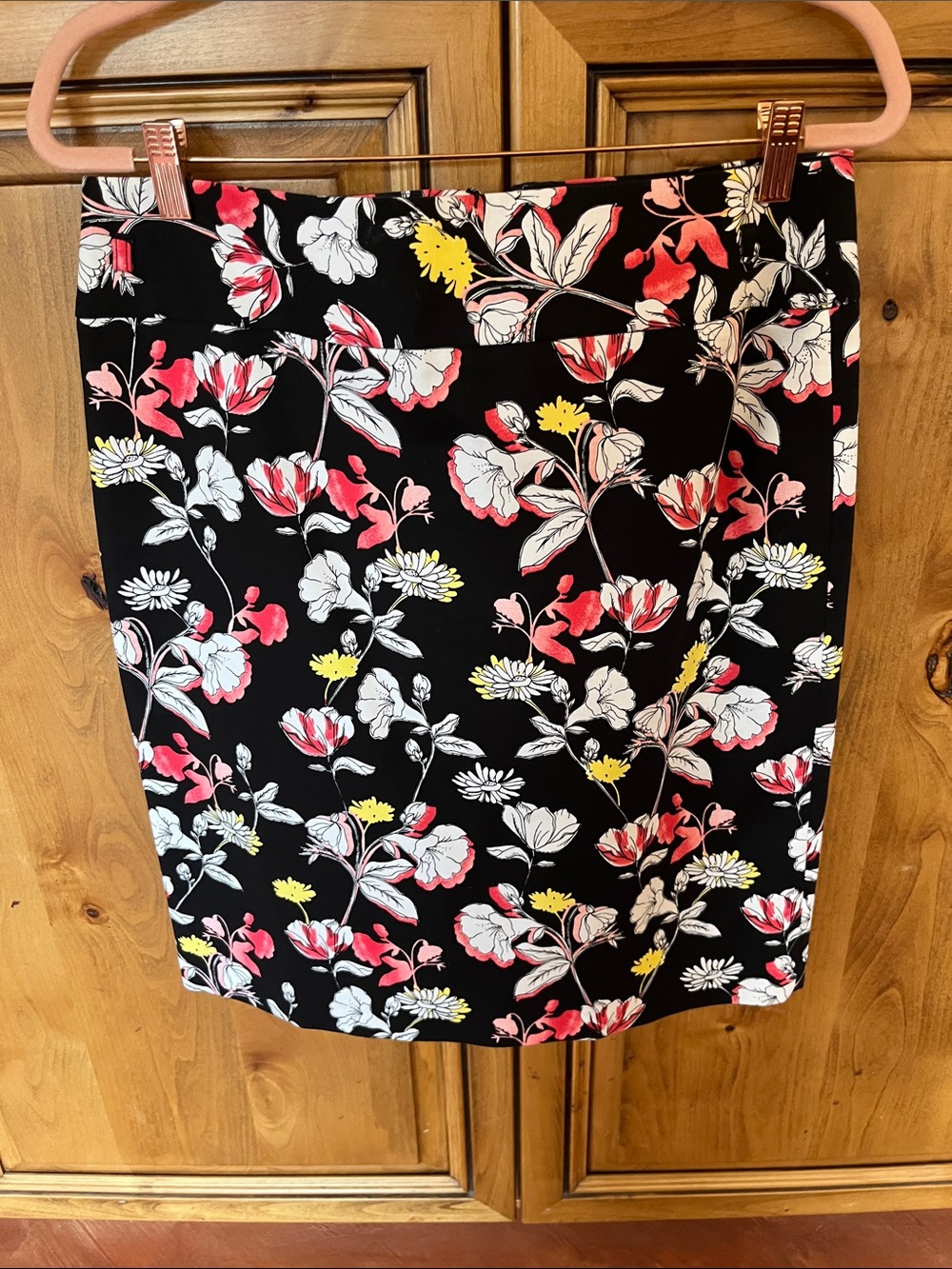 Liz Claiborne Black Pencil Skirt with Pink, White & Yellow Floral Print